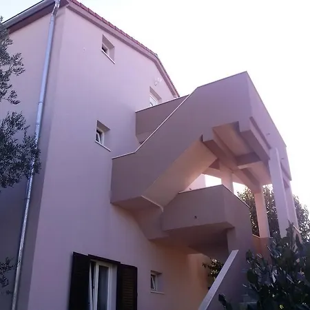 公寓 Maslina Sukošan