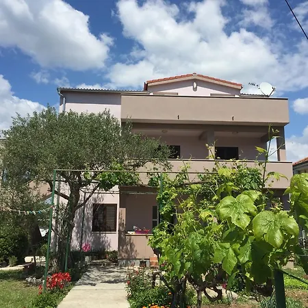 Maslina Apartman Sukošan