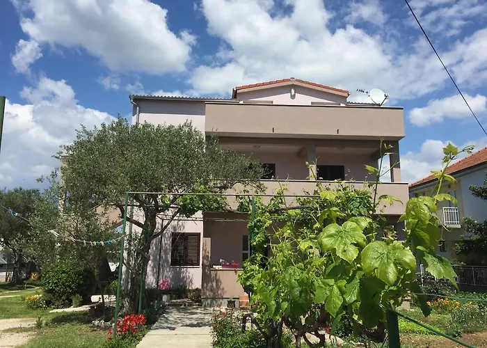 Maslina Apartman Sukošan